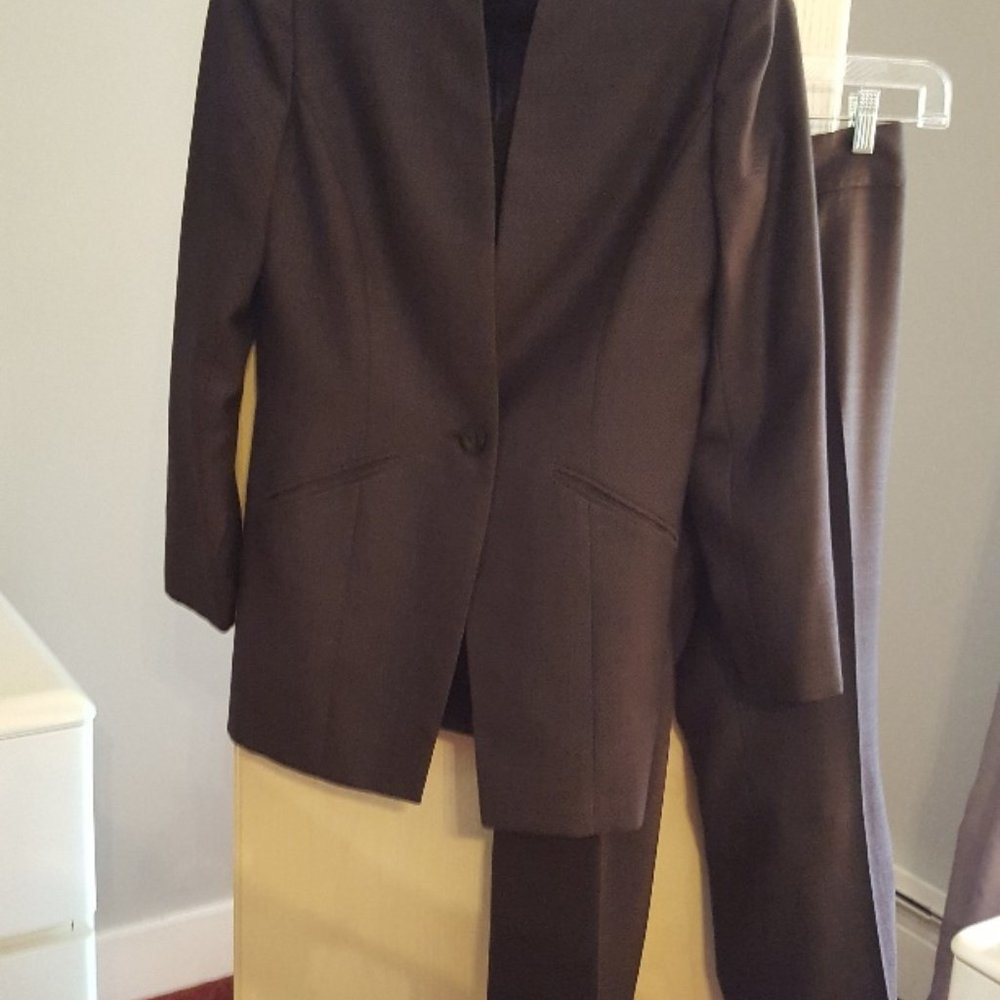 Women's Suit